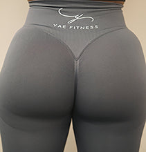 Load image into Gallery viewer, Yummy Leggings